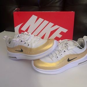 Brand new Nike Air Max